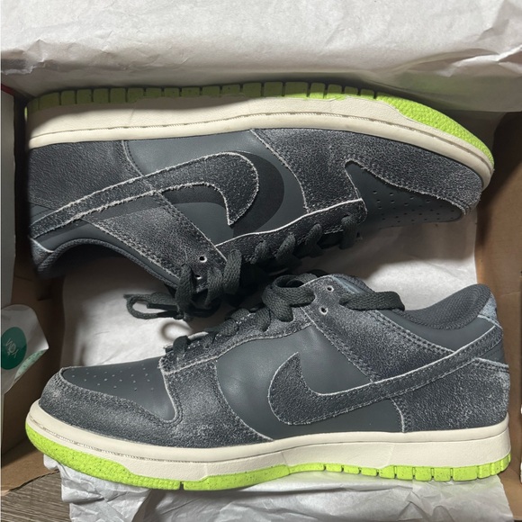 Nike Dunk Low Retro PRM (Halloween) - Picture 5 of 5